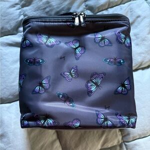 Lug Dolly in Butterfly Grey